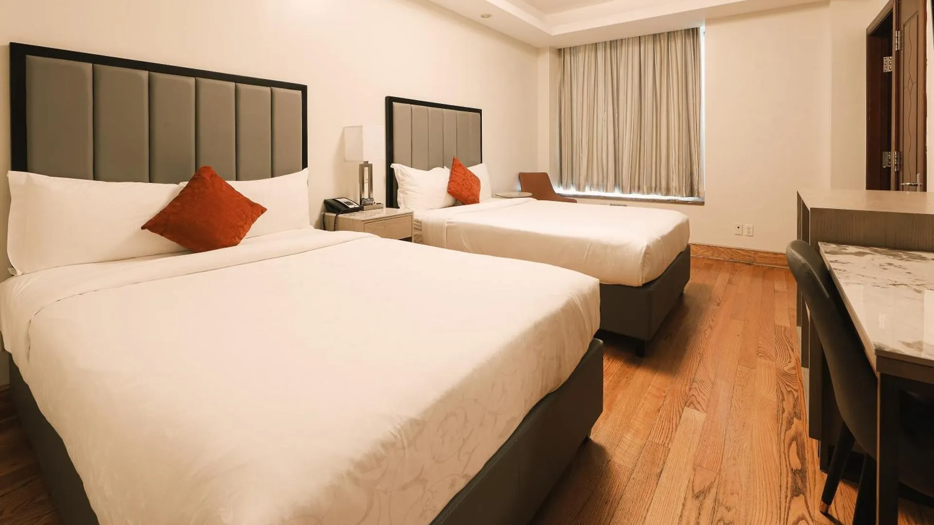 Asiatic Hotel - Flushing New York 3*,  ABD